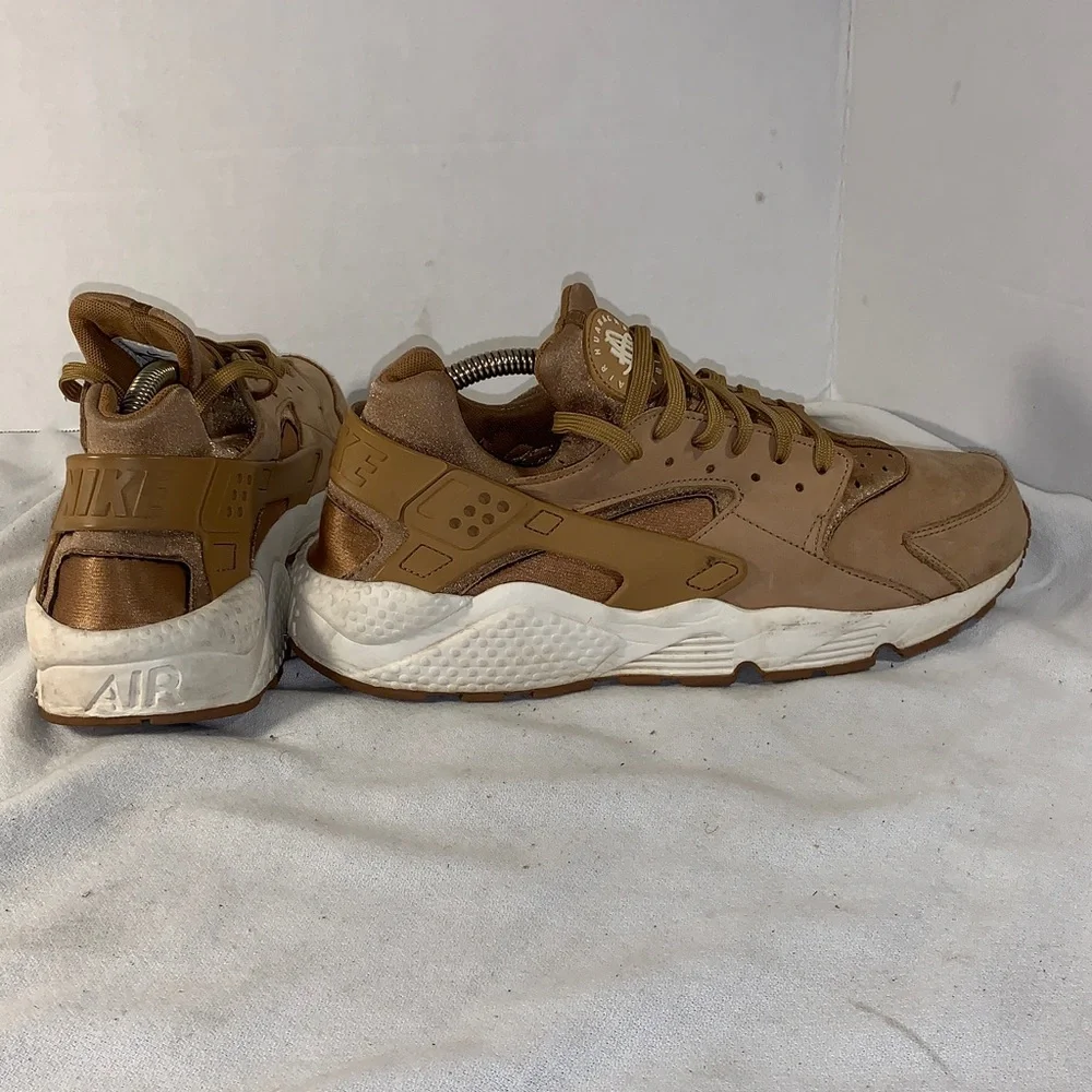 Nike Men’s Brown Suede Huarache Sneakers with White Midsole